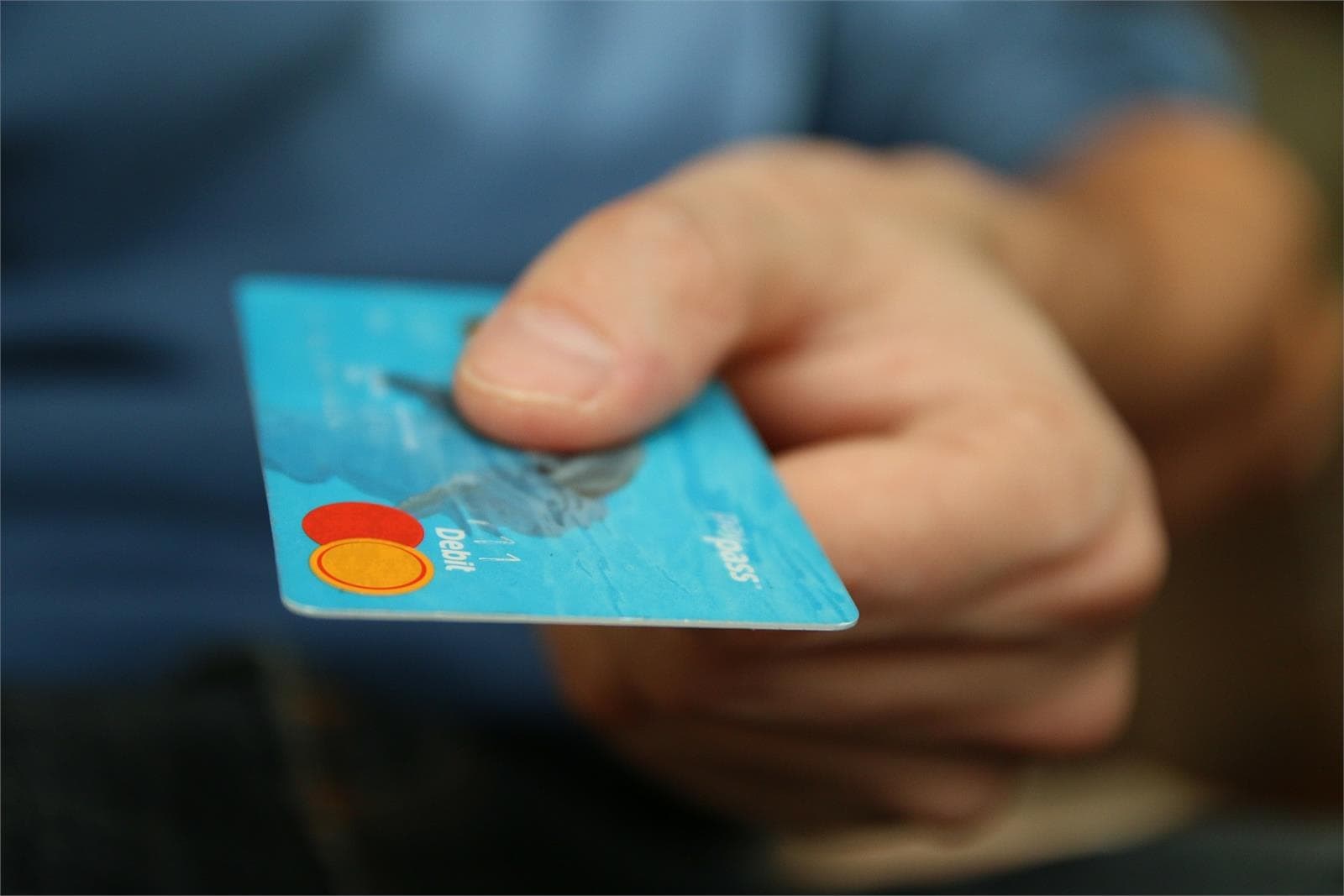 Las tarjetas revolving: nueva oleada de reclamaciones contra la banca por "usura" - Imagen 1